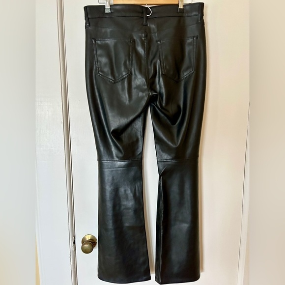 GAP Vegan Leather Pants Black Mid Rise Baby Boot Cut Women's Size 31 12R - Picture 15 of 15